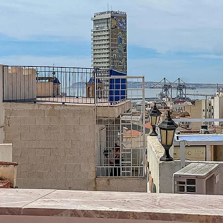 بيت للعطل La Casa Magica لقنت